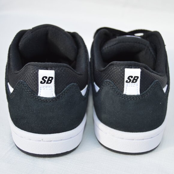 Nike SB Alleyoop Skate Shoes Black Size 4Y (New) - Picture 6 of 10